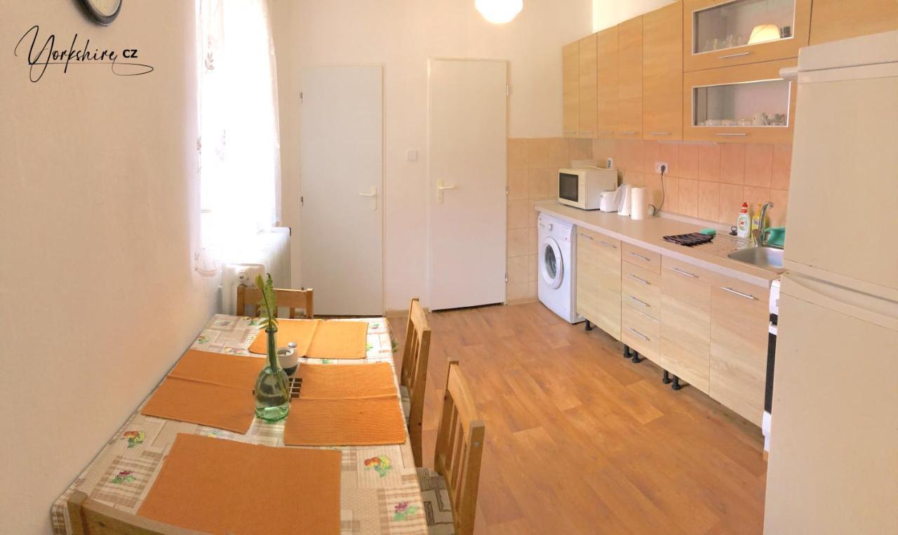 Apartment Yorkshire Bujanov Exteriér fotografie